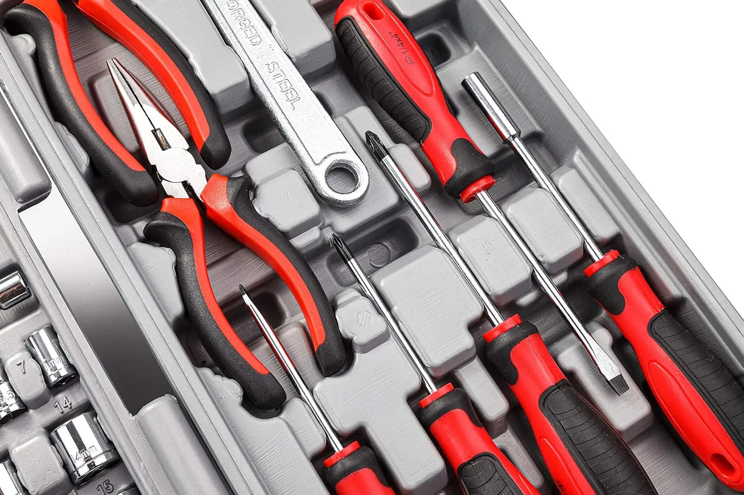 CARTMAN 205 Piece Ratchet Wrench Tool Set