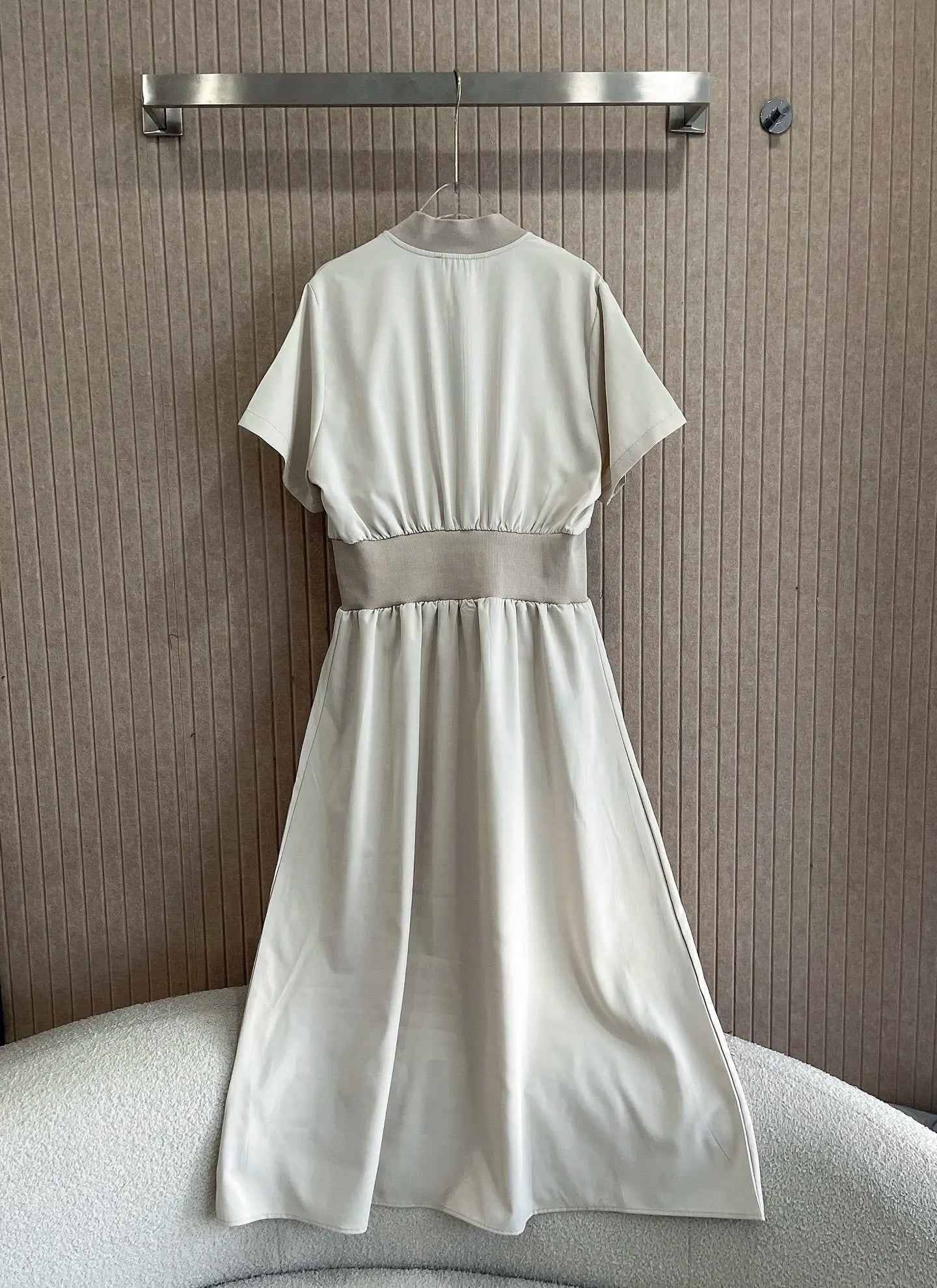2026 Women Dress New Round Neck Zippered Short Sleeved Tight Waisted Slimming Style Casual Multi Complimenting Long Skirt