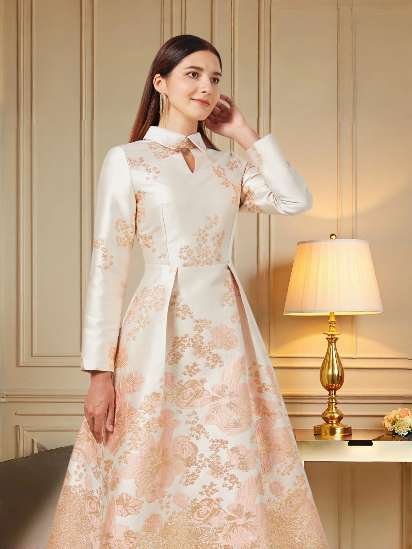 Champagne Pink Gradient Jacquard Dress with Mandarin Collar Lace-Up Waist Flared Hem — Light Luxury Banquet Gown